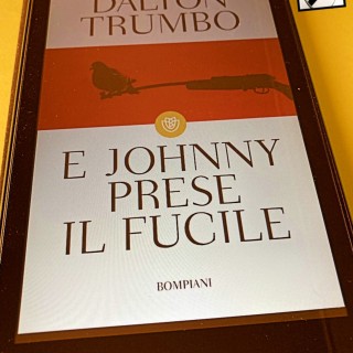 Recensione del libro “E Johnny prese il fucile” di Dalton Trumbo (1938)