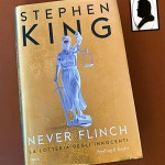 Recensione “Never Flinch – La lotteria degli innocenti” di Stephen King (2025)
