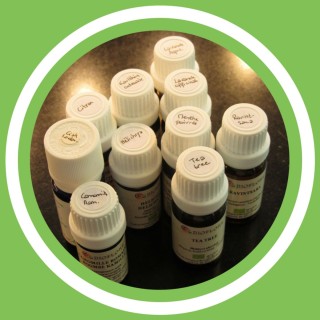 #058 - Julie Bernard - Choisir et sÃ©lectionner correctement ses huiles essentielles! (FR)